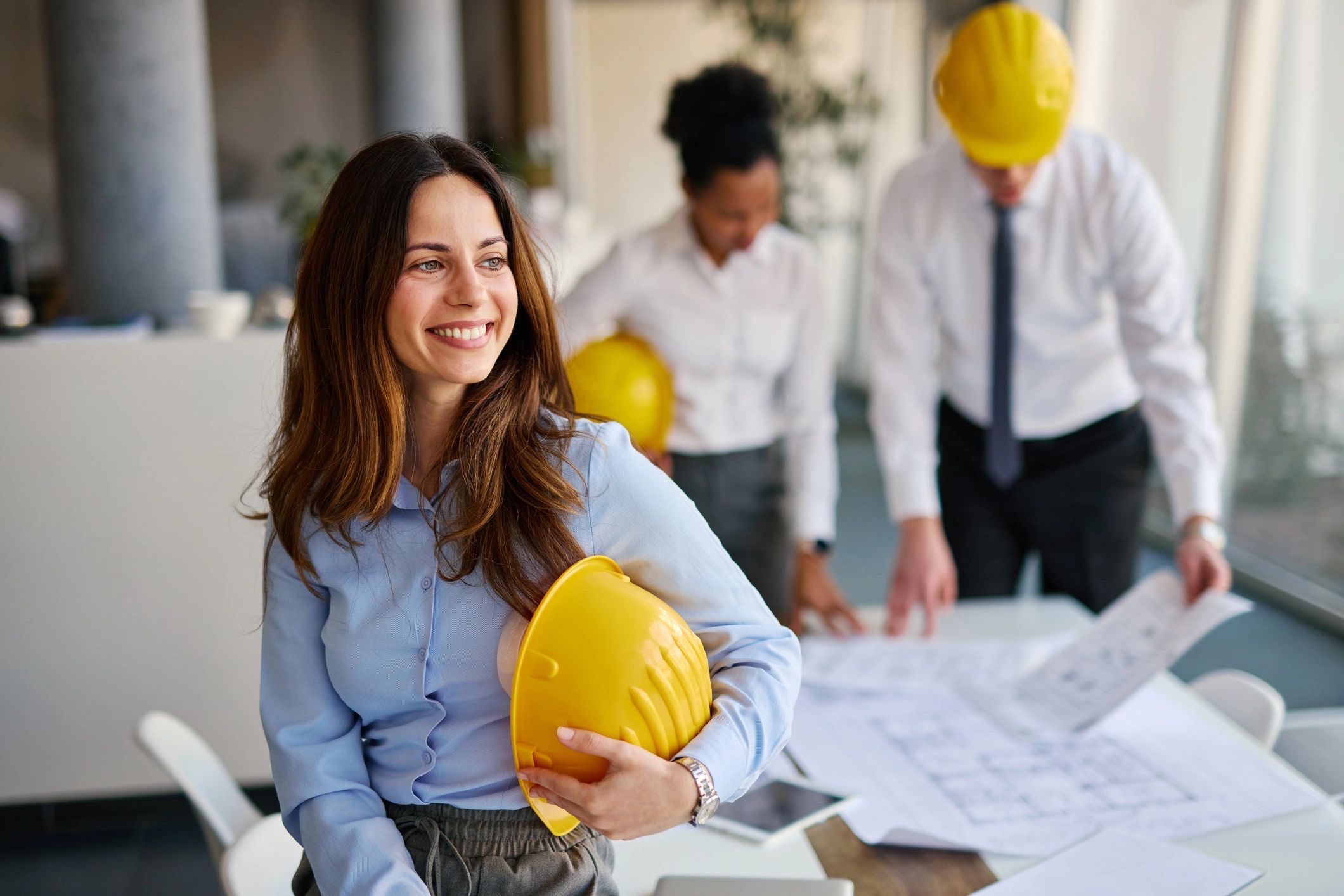 Architect portrait representing a satisfied client